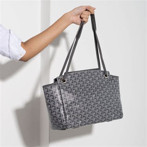 Goyard rouette price